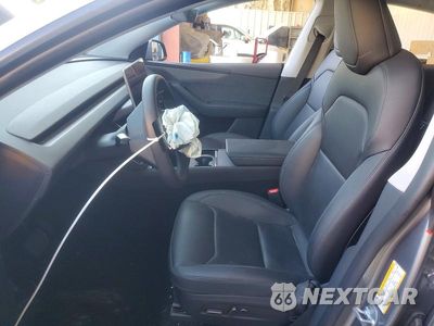 Zdjęcie 7 z 13 samochodu: 2026 TESLA MODEL Y VIN:7SAYGDED6TF431906 - miniatura