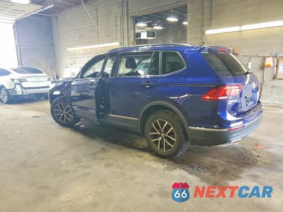 Drugie zdjęcie samochodu z przodu: 2021 VOLKSWAGEN TIGUAN SE VIN:3VV2B7AX1MM003226 - miniatura