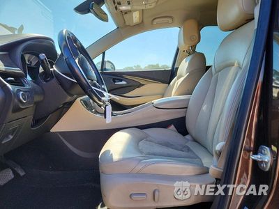 Zdjęcie 7 z 14 samochodu: 2020 BUICK ENVISION PREFERRED VIN:LRBFX1SA7LD070835 - miniatura