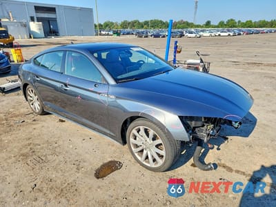 Czwarte zdjęcie samochodu z boku: 2025 AUDI A5 PREMIUM PLUS 45 VIN:WAUFACF5XSA014736 - miniatura