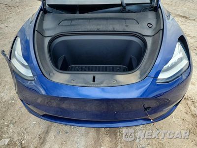 Zdjęcie 11 z 12 samochodu: 2023 TESLA MODEL Y VIN:7SAYGDEE5PA100262 - miniatura