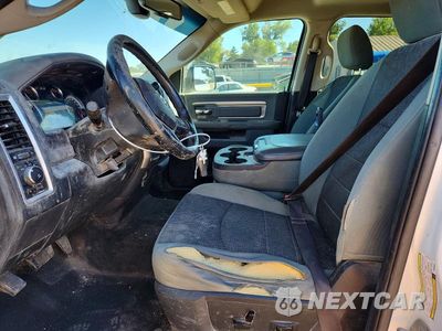 Zdjęcie 7 z 12 samochodu: 2017 RAM 3500 SLT VIN:3C63R3HL5HG646944 - miniatura