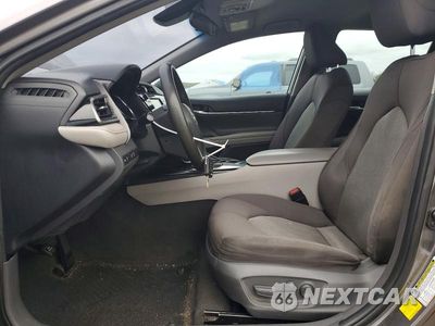 Zdjęcie 7 z 12 samochodu: 2020 TOYOTA CAMRY LE VIN:4T1C11AK5LU340995 - miniatura