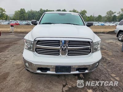Piąte zdjęcie samochodu w środku: 2016 RAM 1500 SLT VIN:1C6RR7TT0GS412565 - miniatura