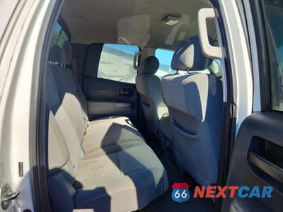 Zdjęcie 10 z 12 samochodu: 2010 TOYOTA TUNDRA DOUBLE CAB SR5 VIN:5TFCY5F18AX009413 - miniatura