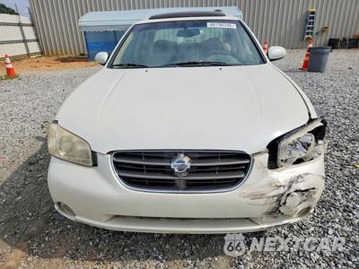 Piąte zdjęcie samochodu w środku: 2001 NISSAN MAXIMA GXE VIN:JN1CA31D31T811596 - miniatura
