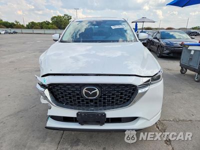 Piąte zdjęcie samochodu w środku: 2024 MAZDA CX-5 PREFERRED VIN:JM3KFBCL7R0442027 - miniatura