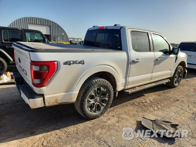 Trzecie zdjęcie samochodu z tyłu: 2023 FORD F150 SUPERCREW VIN:1FTFW1E86PFB54846 - miniatura