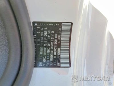 Zdjęcie 12 z 12 samochodu: 2015 VOLKSWAGEN GTI VIN:3VWYT7AU3FM063889 - miniatura