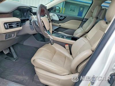 Zdjęcie 7 z 13 samochodu: 2020 LINCOLN AVIATOR GRAND TOURING VIN:5LMYJ8XY4LGL37897 - miniatura