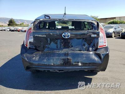 Zdjęcie 6 z 13 samochodu: 2015 TOYOTA PRIUS THREE VIN:JTDKN3DU6F0419567 - miniatura