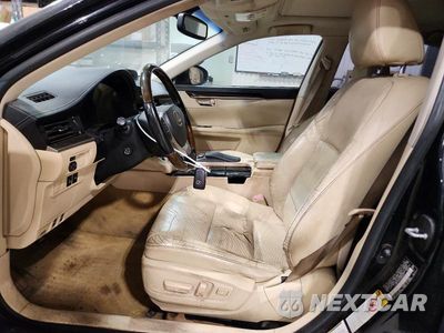 Zdjęcie 7 z 12 samochodu: 2013 LEXUS ES 350 VIN:JTHBK1GG1D2028376 - miniatura