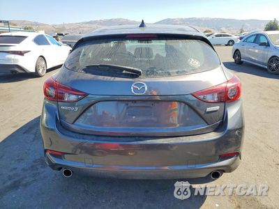 Zdjęcie 6 z 13 samochodu: 2018 MAZDA 3 TOURING VIN:3MZBN1L30JM249383 - miniatura