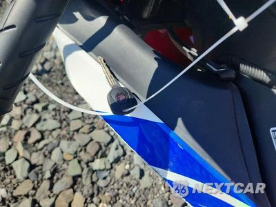 Zdjęcie 8 z 9 samochodu: 2012 HONDA CBR1000 RR VIN:JH2SC5946CK400468 - miniatura