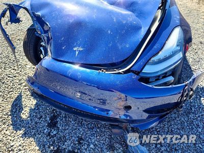 Zdjęcie 11 z 12 samochodu: 2018 TESLA MODEL 3 VIN:5YJ3E1EB7JF096470 - miniatura