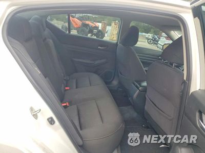 Zdjęcie 10 z 12 samochodu: 2019 NISSAN ALTIMA S VIN:1N4BL4BVXKN302813 - miniatura