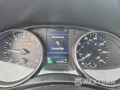 Zdjęcie 9 z 13 samochodu: 2018 NISSAN ROGUE SV VIN:KNMAT2MV7JP566839 - miniatura