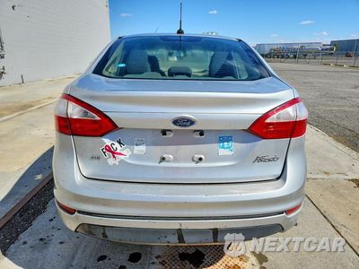 Zdjęcie 6 z 12 samochodu: 2014 FORD FIESTA SE VIN:3FADP4BJ3EM154318 - miniatura