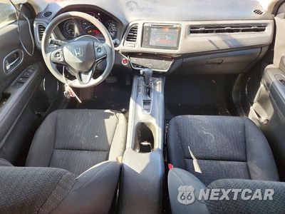 Zdjęcie 8 z 13 samochodu: 2016 HONDA HR-V EX VIN:3CZRU6H52GM716561 - miniatura