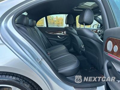 Zdjęcie 6 z 11 samochodu: 2017 MERCEDES-BENZ E 300 4MATIC VIN:WDDZF4KB3HA110385 - miniatura