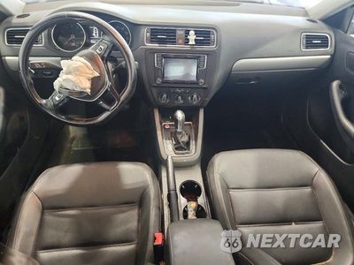 Zdjęcie 8 z 12 samochodu: 2017 VOLKSWAGEN JETTA SE VIN:3VWDB7AJ1HM246038 - miniatura