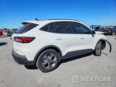 Trzecie zdjęcie samochodu z tyłu: 2026 FORD ESCAPE ST LINE SELECT VIN:1FMCU9NZ2TUA15668 - miniatura