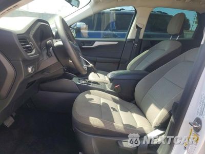 Zdjęcie 7 z 12 samochodu: 2022 FORD ESCAPE S VIN:1FMCU0F65NUA81571 - miniatura