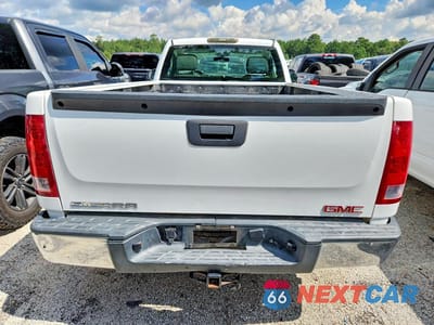 Zdjęcie 6 z 12 samochodu: 2013 GMC SIERRA C1500 VIN:1GTN1TEX0DZ281339 - miniatura