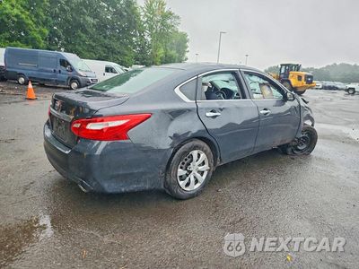 Trzecie zdjęcie samochodu z tyłu: 2017 NISSAN ALTIMA 2.5 S VIN:1N4AL3AP9HC241287 - miniatura