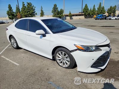 Czwarte zdjęcie samochodu z boku: 2019 TOYOTA CAMRY LE VIN:4T1B11HK5KU753922 - miniatura