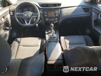 Zdjęcie 8 z 13 samochodu: 2017 NISSAN ROGUE S VIN:JN8AT2MV7HW261331 - miniatura