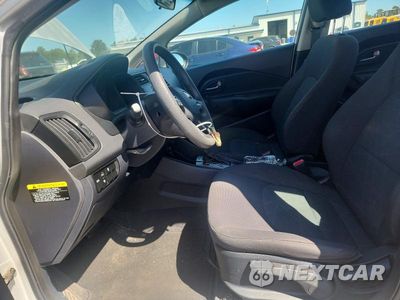 Zdjęcie 7 z 12 samochodu: 2015 KIA RIO LX VIN:KNADM4A32F6454503 - miniatura