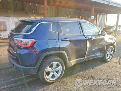 Trzecie zdjęcie samochodu z tyłu: 2018 JEEP COMPASS LATITUDE VIN:3C4NJDBB9JT188501 - miniatura