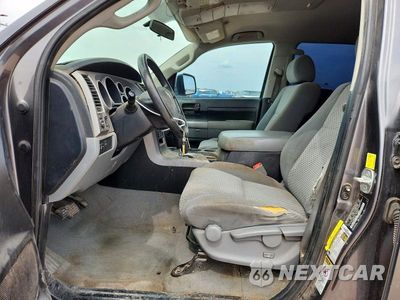 Zdjęcie 7 z 12 samochodu: 2011 TOYOTA TUNDRA CREWMAX SR5 VIN:5TFEM5F16BX023154 - miniatura