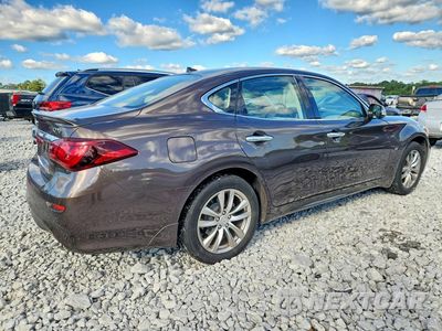 Trzecie zdjęcie samochodu z tyłu: 2018 INFINITI Q70 3.7 LUXE VIN:JN1BY1AR7JM220981 - miniatura