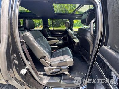 Zdjęcie 6 z 14 samochodu: 2022 JEEP WAGONEER SERIES III VIN:1C4SJVDTXNS108757 - miniatura