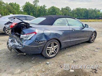 Trzecie zdjęcie samochodu z tyłu: 2013 MERCEDES-BENZ E 350 VIN:WDDKK5KF7DF208631 - miniatura
