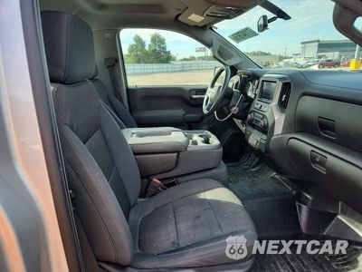 Zdjęcie 10 z 12 samochodu: 2020 CHEVROLET SILVERADO C1500 VIN:3GCNWAEF5LG282854 - miniatura