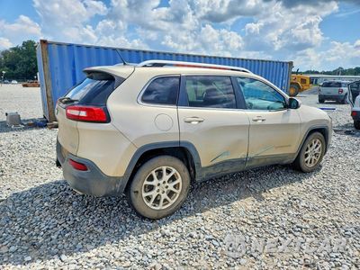 Trzecie zdjęcie samochodu z tyłu: 2015 JEEP CHEROKEE LATITUDE VIN:1C4PJLCS8FW712580 - miniatura