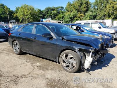 Czwarte zdjęcie samochodu z boku: 2025 HYUNDAI ELANTRA SEL SPORT VIN:KMHLM4DGXSU933945 - miniatura