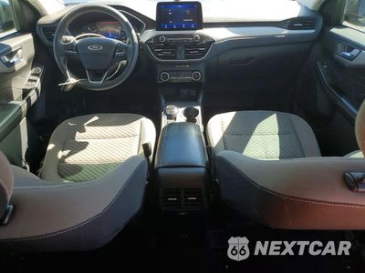 Zdjęcie 8 z 14 samochodu: 2021 FORD ESCAPE SE VIN:1FMCU0BZ7MUB16187 - miniatura