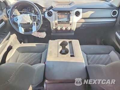 Zdjęcie 8 z 13 samochodu: 2021 TOYOTA TUNDRA SR5 VIN:5TFUY5F19MX991462 - miniatura