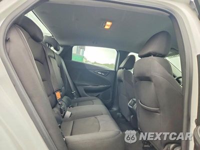 Zdjęcie 10 z 12 samochodu: 2023 CHEVROLET MALIBU LT VIN:1G1ZD5ST7PF172722 - miniatura