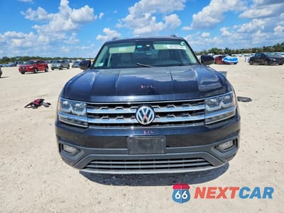 Piąte zdjęcie samochodu w środku: 2019 VOLKSWAGEN ATLAS SE VIN:1V2DP2CA7KC590890 - miniatura