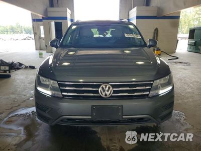 Piąte zdjęcie samochodu w środku: 2020 VOLKSWAGEN TIGUAN SE VIN:3VV3B7AX0LM087056 - miniatura