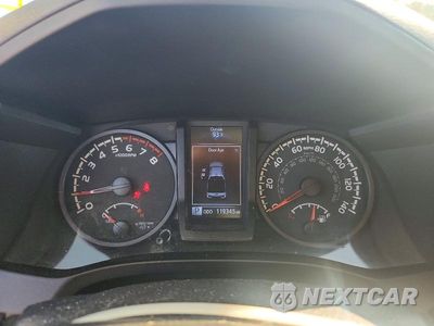Zdjęcie 9 z 12 samochodu: 2020 TOYOTA TACOMA SR VIN:5TFAX5GN0LX187931 - miniatura