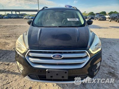 Piąte zdjęcie samochodu w środku: 2017 FORD ESCAPE SE VIN:1FMCU0GD4HUA84186 - miniatura