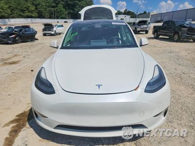 Piąte zdjęcie samochodu w środku: 2023 TESLA MODEL Y VIN:7SAYGDEE2PF638677 - miniatura