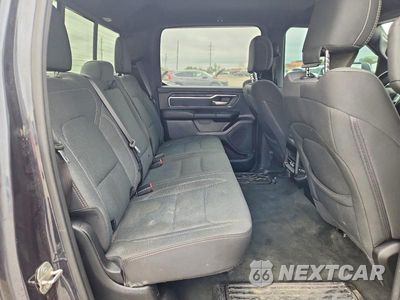 Zdjęcie 10 z 12 samochodu: 2021 RAM 1500 BIG HORN/LONE STAR VIN:1C6SRFFT7MN719863 - miniatura