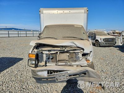 Piąte zdjęcie samochodu w środku: 2017 FORD E350 BOX TRUCK VIN:1FDWE3FSXHDC43630 - miniatura